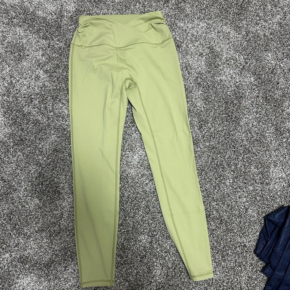 Halara Cross Waist Light Green High-Waisted Leggings